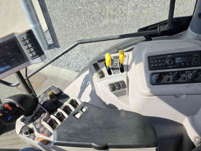 Tracteur Kubota M7151 KVT Black