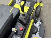 Tracteur Tondeuse Autoporté  Ryobi RY72 ZTRX137