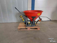 Distributeur d‘engrais Kubota VS220