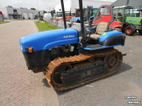Tracteur pour vignes et vergers New Holland 4030kr