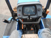 Tracteur pour vignes et vergers New Holland 4030kr