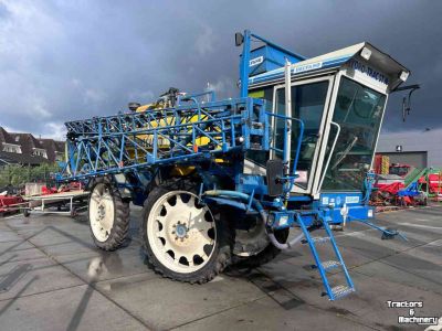 Pulvérisateur automotrice Delvano Hydro Trac STN