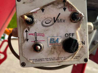 Mélangeuse Verticale BVL V-Mix 24-2S Voermengwagen voermachines