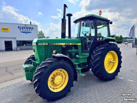 Tracteur John Deere 4050 4WD