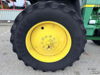 Tracteur John Deere 4050 4WD
