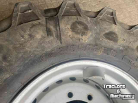 Roues, Pneus, Jantes, Barillets Jumelage Magni 445/65R22.5