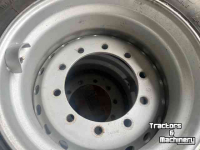 Roues, Pneus, Jantes, Barillets Jumelage Magni 445/65R22.5