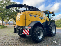Ensileuse automotrice New Holland FR 920