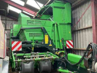 Arracheuse de pommes de terre AVR SPIRIT 8200 RTI
