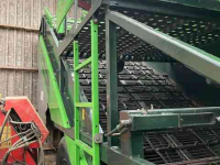 Arracheuse de pommes de terre AVR SPIRIT 8200 RTI