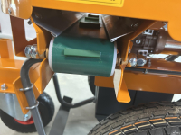 Distributeur de paille pour des logettes Flingk SE 250 Boxinstrooier 3e wiel