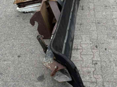 Rabot caoutchouc  Rubberschuif 2,30 m. Diversen