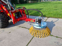 Désherbeuse à brosse rotative Kemp OKB onkruidborstel hydraulisch zwenkbaar