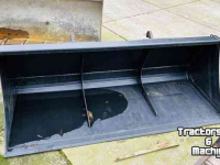 Godets chargeur Qmac Volumebak 220 Standaard JCB 409