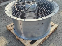 Système de ventilation d‘entrepot  Ventilator met schakelkast