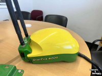 Systèmes et accessoires de GPS John Deere Starfire 6000