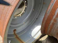 Roues, Pneus, Jantes, Barillets Jumelage Case-IH 4x Vaste Velg DW27x38 280/335/10gaats zijkant naar binnenplaat 27cm andere zijde 44cm