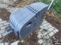 Poids frontaux New Holland 8 X 100KG