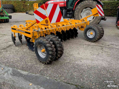 Déchaumeur à disques Agrisem Disc o Mulch frontschijveneg