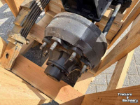 Presses New Holland Achteras BB1270 Plus