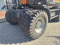 Pelles sur pneus Doosan Develon DX160W-5
