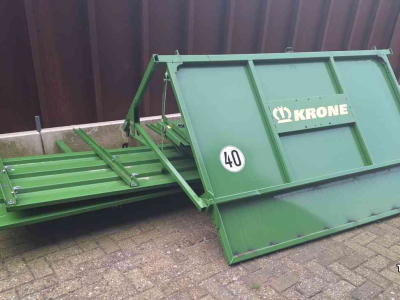 Autochargeuse Krone AX