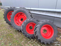 Roues, Pneus, Jantes, Barillets Jumelage  480/65R28 Mitas + 340/65R18 Michelin
