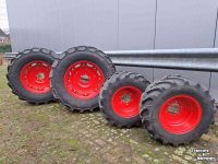 Roues, Pneus, Jantes, Barillets Jumelage  480/65R28 Mitas + 340/65R18 Michelin