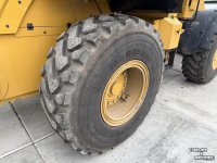 Chargeuse sur pneus Caterpillar Shovel 938M