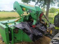 Faucheuse John Deere Achter 328 2005  front 131 2008
