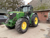 Tracteur John Deere 6215R
