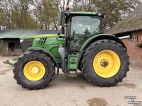 Tracteur John Deere 6215R