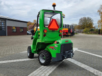 Chargeuse sur pneus Avant 423 mini-shovel