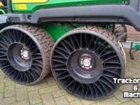 Tracteur pour vignes et vergers John Deere gator 6x4 diesel