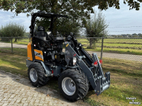Chargeuse sur pneus Giant G1500