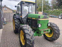 Tracteur John Deere 2250