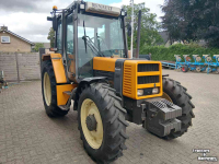 Tracteur Renault 80-14