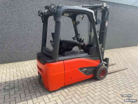 Chariot élévateur Linde E20L-02