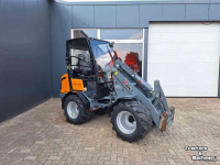 Chargeuse sur pneus Giant V 452 T HD Kniklader