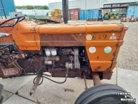 Tracteur Fiat 640/8