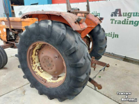 Tracteur Fiat 640/8