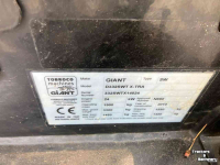 Chargeuse sur pneus Giant D332SWT X-tra