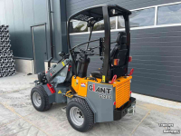 Chargeuse sur pneus Giant G1200 mini shovel kniklader