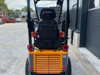 Chargeuse sur pneus Giant G1200 mini shovel kniklader