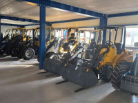 Chargeuse sur pneus Eurotrac W10,W11,W12,W13 T11  shovels uit voorraad