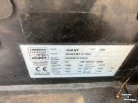 Chargeuse sur pneus Giant D332SWT X-tra