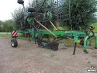 Andaineur Deutz-Fahr swatmaster 8441