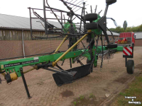 Andaineur Deutz-Fahr swatmaster 8441