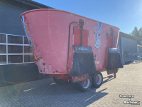 Mélangeuse Peecon VMW 320 voermengwagen