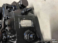 Pièces d‘occasion pour tracteurs Case-IH Bosch Brandstofpomp REMAN Case MX JR932477